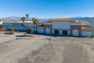 Plus de détails pour 681 E San Jacinto Ave, Perris, CA - Local commercial à louer