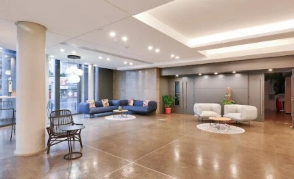 4 Rue Eugène Renault, Maisons-Alfort à louer - Hall d’entrée – Image 3 sur 6