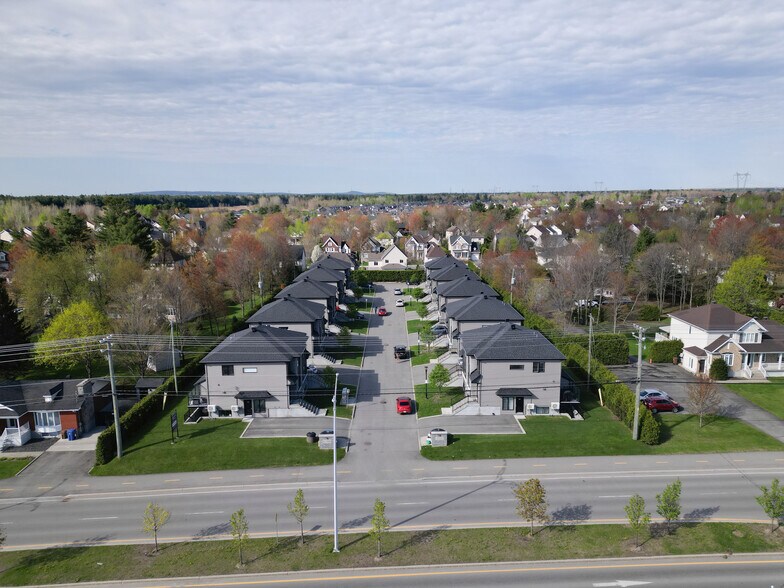 11150, Mtée Ste-Marianne, Mirabel portefeuille de 1 biens à vendre sur LoopNet.fr - Photo de l’immeuble – Image 3 sur 7