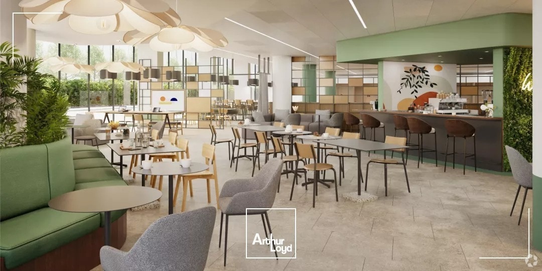 1-3 Rue Stephenson, Montigny-le-Bretonneux à louer Photo intérieure– Image 1 sur 13