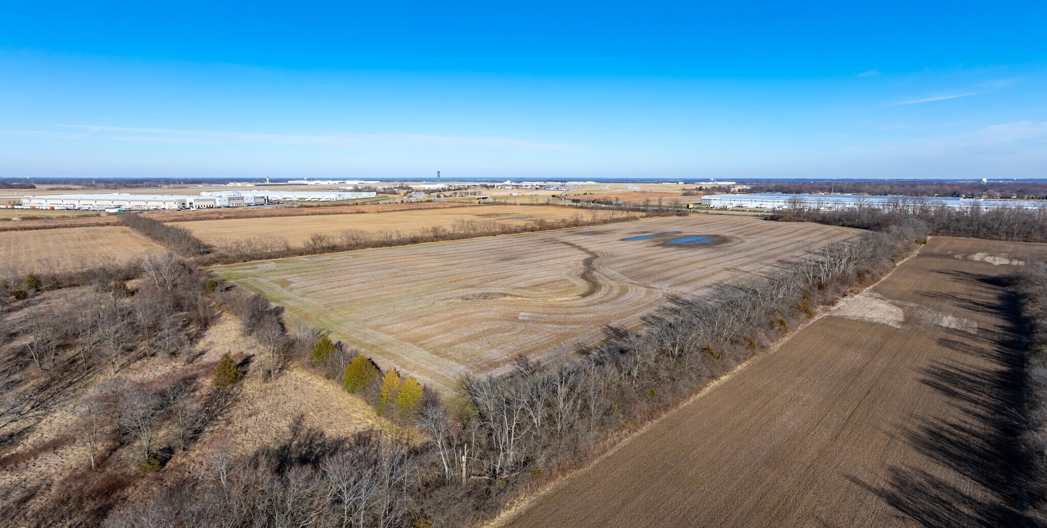 9100 Dog Leg Rd, Dayton, OH à louer Photo principale– Image 1 sur 11