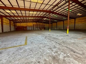 2720 Commerce Dr, Columbia, SC à louer Photo intérieure– Image 1 sur 1
