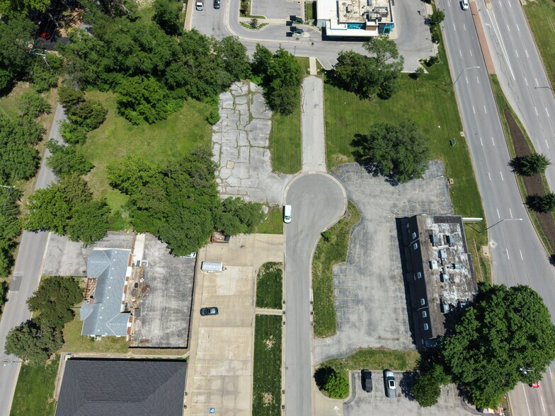 Land Portfolio portefeuille de 3 biens à vendre sur LoopNet.fr - Photo de l’immeuble – Image 3 sur 5