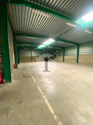 Plus de détails pour Différents types d’espaces à louer