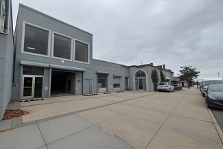 Plus de détails pour 12419 Metropolitan Ave, Kew Gardens, NY - Local commercial à louer