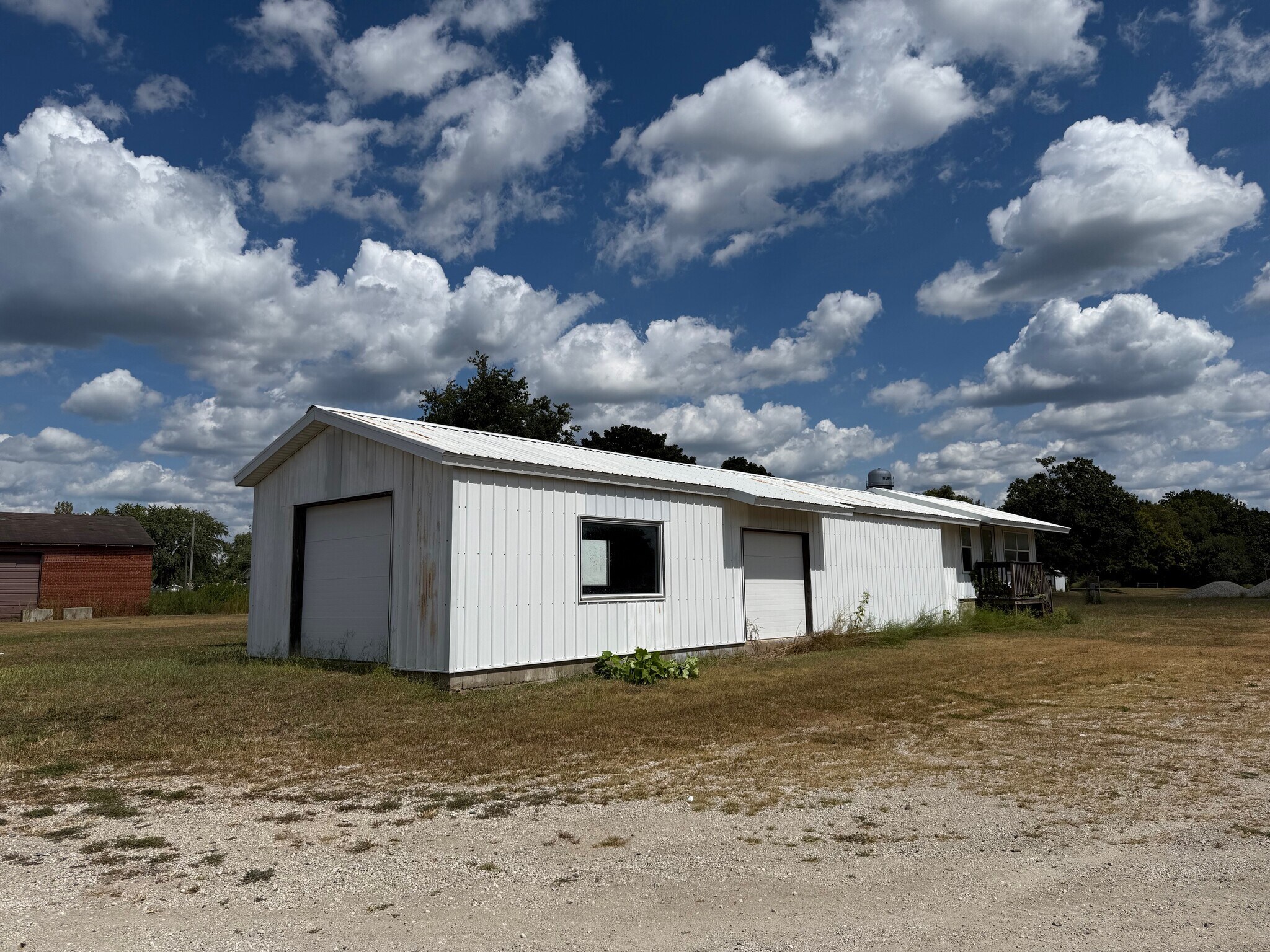 18 Broadway st, Herrick, IL à vendre Photo principale– Image 1 sur 17