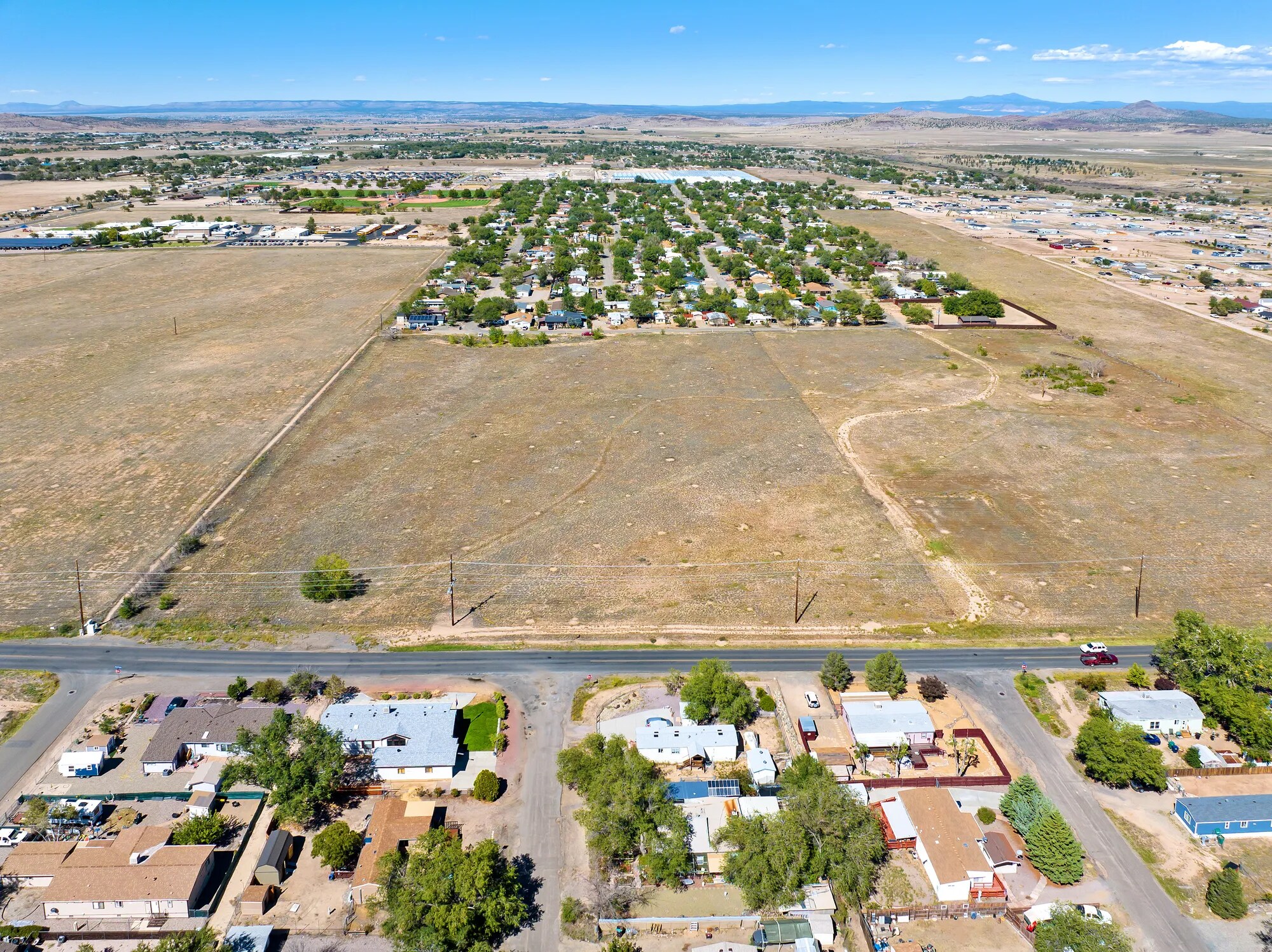 1210 N Road 2 N, Chino Valley, AZ à vendre Photo de l’immeuble– Image 1 sur 10