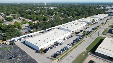 1100-1120 Luke St, Irving, TX - Vue aérienne  vue de carte - Image1