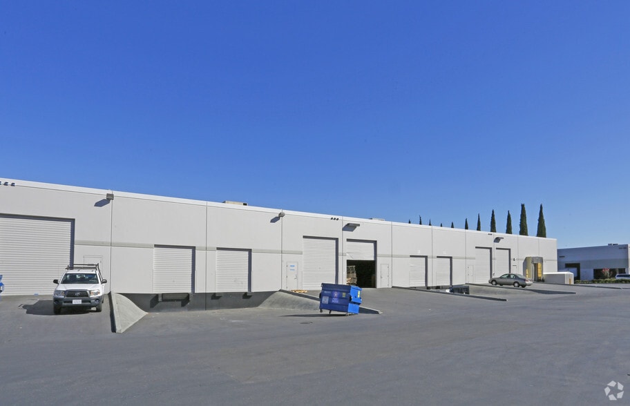 1712-1792 Little Orchard St, San Jose, CA à louer - Photo de l’immeuble – Image 3 sur 8