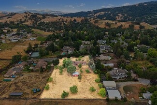 Plus de détails pour 744 Mockingbird Ln, Pleasanton, CA - Terrain à vendre