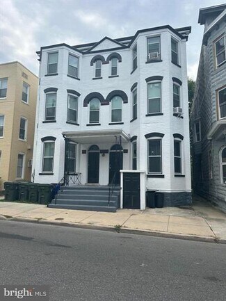 Plus de détails pour 228-230 Summit Ave, Hagerstown, MD - Logement à vendre
