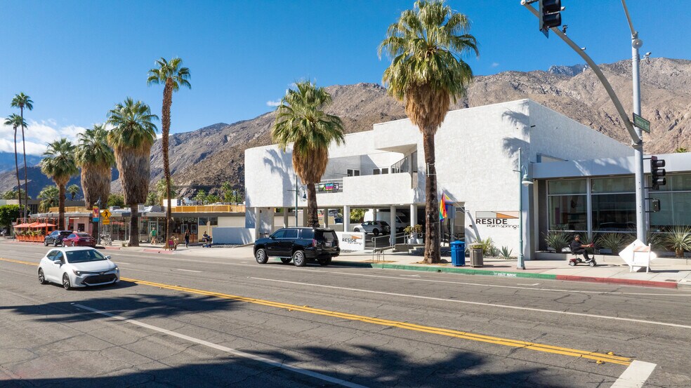 777 N Palm Canyon Dr, Palm Springs, CA à vendre - Photo de l’immeuble – Image 3 sur 43