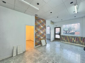 Local commercial dans Móstoles, Madrid à louer Photo intérieure– Image 2 sur 8