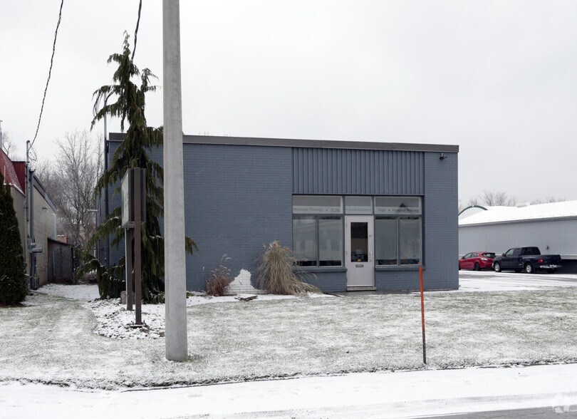 15 Shirk Pl, Kitchener, ON à louer - Photo de l’immeuble – Image 2 sur 2