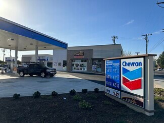 Plus de détails pour 325 N Tustin Ave, Santa Ana, CA - Local commercial à louer