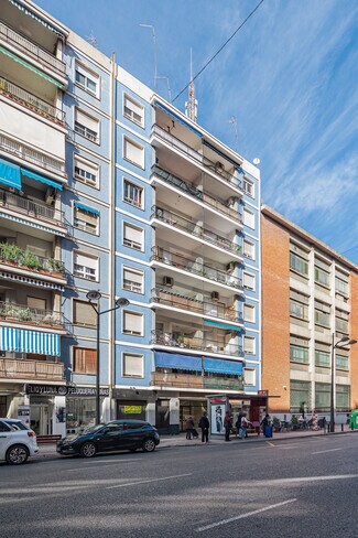 Plus de détails pour Carrer Lorca, 4, València - Local commercial à louer