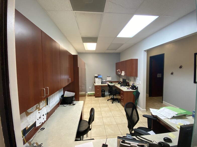 3531 S Town Center Blvd, Sugar Land, TX à louer - Photo de l’immeuble – Image 2 sur 27