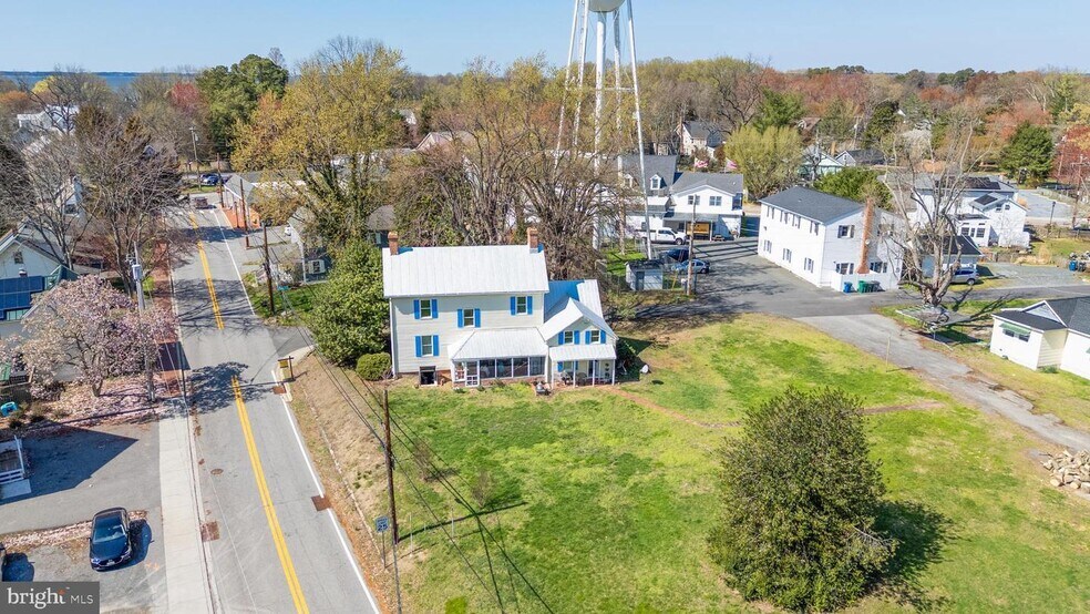 100 Wall St, Queenstown, MD à vendre - Photo de l’immeuble – Image 2 sur 8