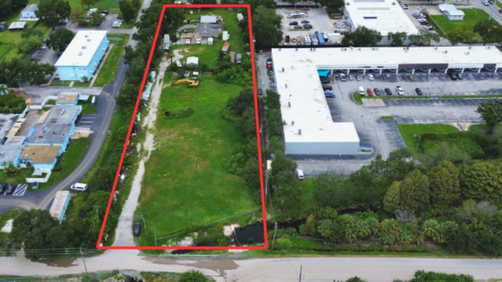 9001 126th Ave, Largo, FL à vendre - Aérien – Image 1 sur 8