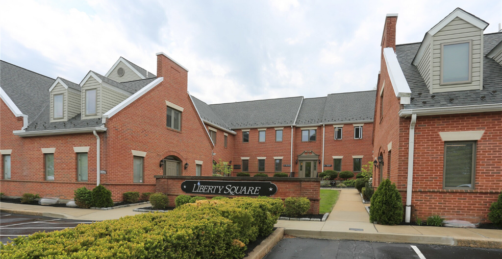 270 W Lancaster Ave, Malvern, PA à vendre - Photo de l’immeuble – Image 1 sur 3