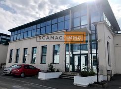 100 Avenue De Verdun, Villeneuve-la-Garenne à louer - Photo de l’immeuble – Image 3 sur 5