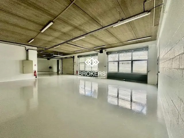 163 Rue De La Belle Etoile, Roissy-en-France à louer - Photo de l’immeuble – Image 2 sur 2