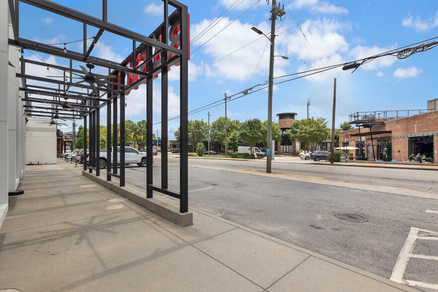 887-891 Howell Mill Rd NW, Atlanta, GA à louer - Photo de l’immeuble – Image 3 sur 8
