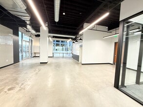 10355 S Jordan Pky, South Jordan, UT à louer Photo intérieure– Image 2 sur 11