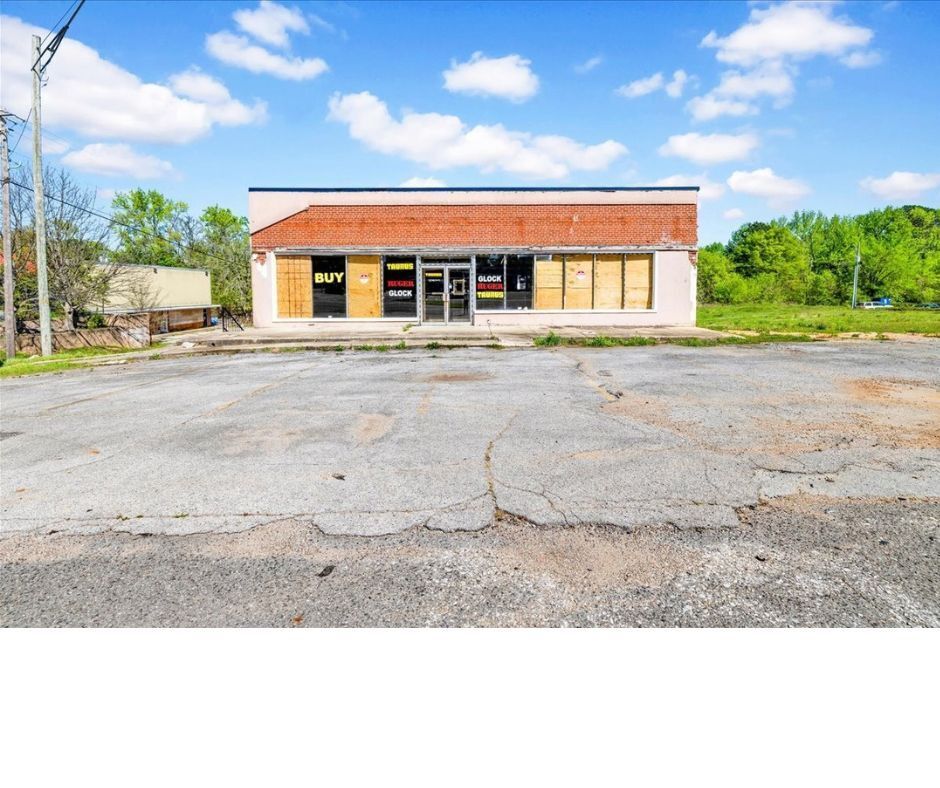 2025-2027 Center Point Rd, Birmingham, AL à louer Photo de l’immeuble– Image 1 sur 13