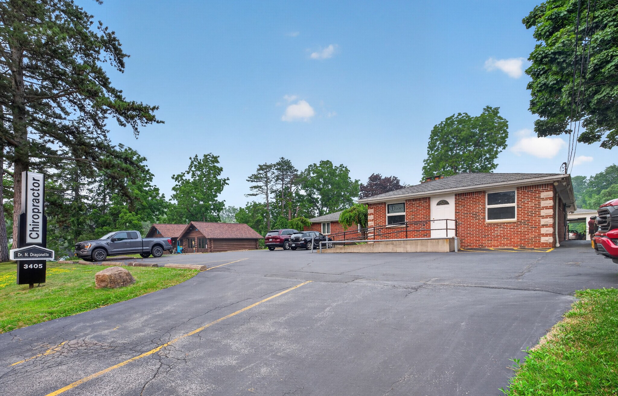 3405 Orchard Park Rd, Orchard Park, NY à vendre Photo de l’immeuble– Image 1 sur 68