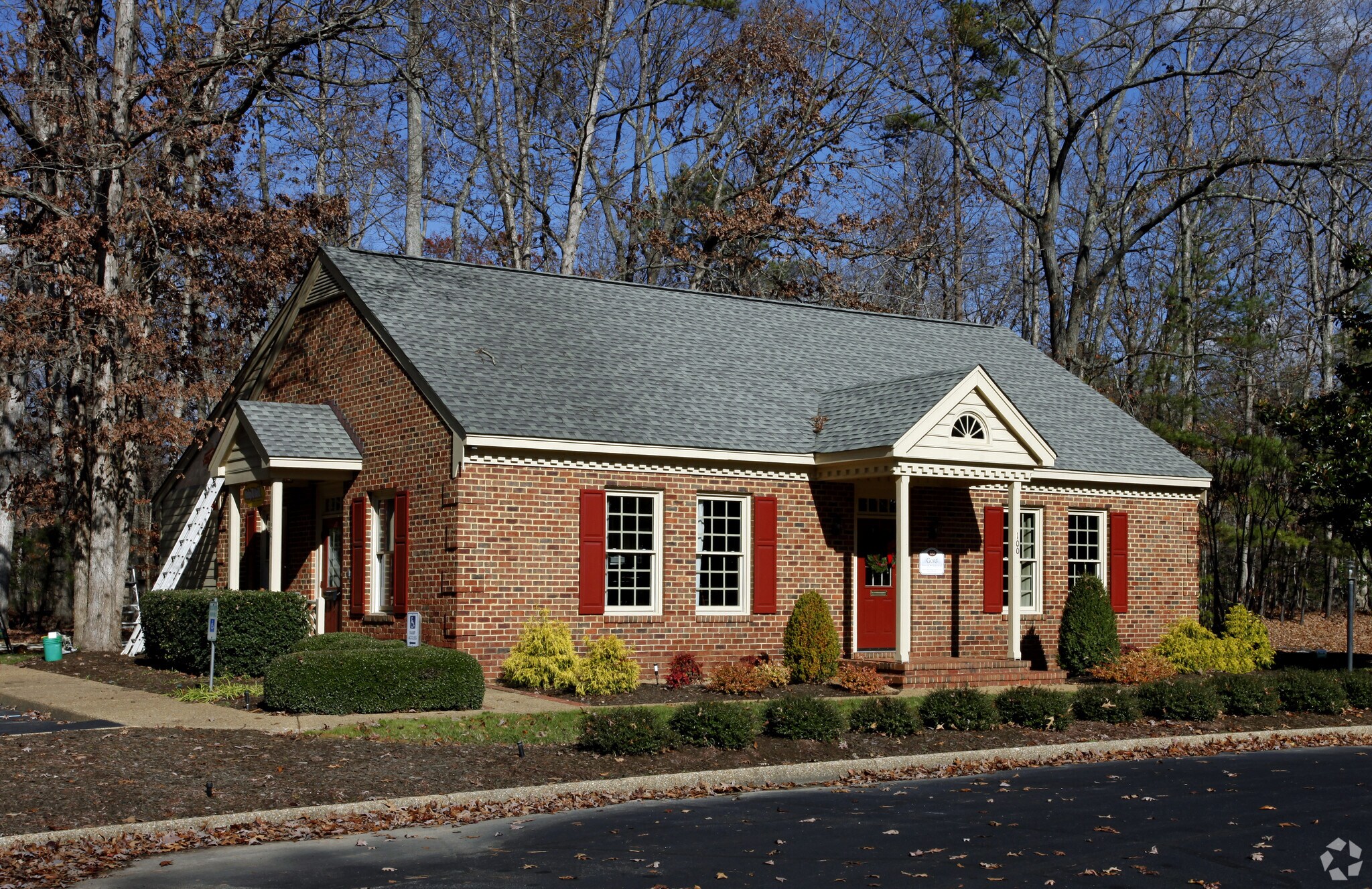 500 Strawberry Plains Rd, Williamsburg, VA à vendre Photo principale– Image 1 sur 3