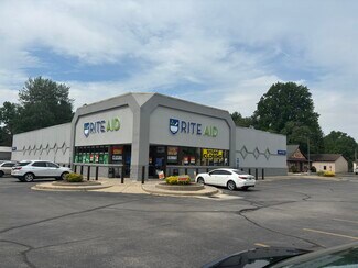 Plus de détails pour 105 W Airport Hwy, Swanton, OH - Local commercial à louer
