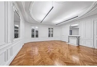 61 Rue De L'Arcade, Paris à louer Photo intérieure– Image 1 sur 13