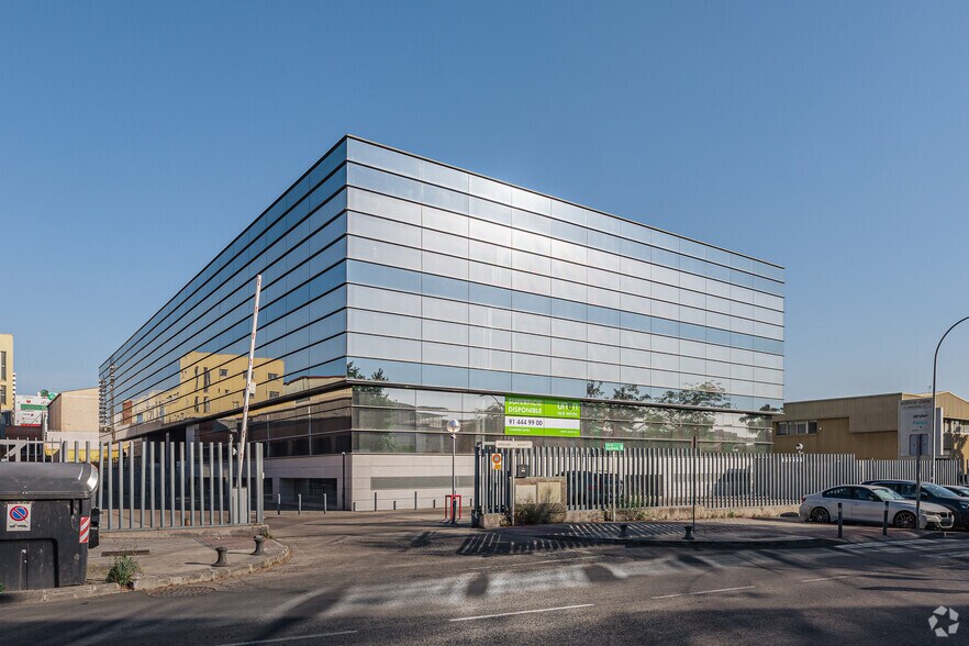 Calle Sepúlveda, 17, Alcobendas, Madrid à louer - Photo principale – Image 1 sur 3