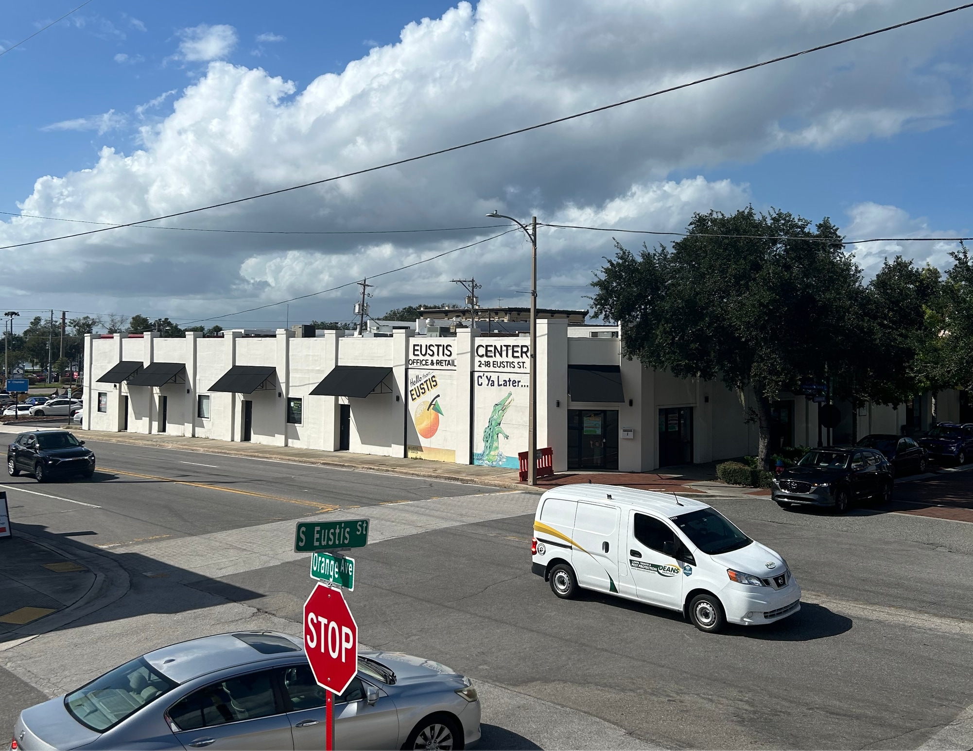 2-18 N Eustis St, Eustis, FL à louer Photo principale– Image 1 sur 6