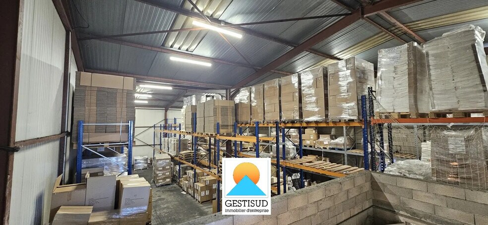 Local d’activités dans Aubagne à louer - Photo intérieure – Image 1 sur 2