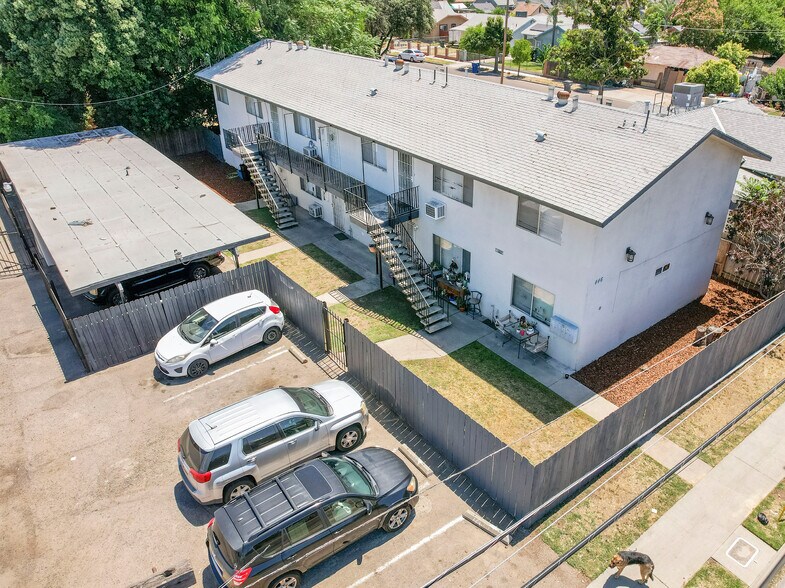 446 N Maple Ave, Fresno, CA à vendre - Photo de l’immeuble – Image 1 sur 3