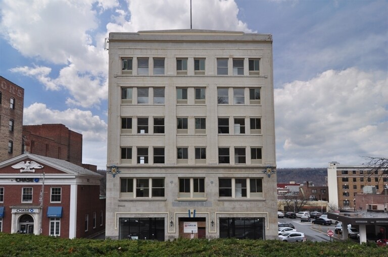 45 S Broadway, Yonkers, NY à louer - Photo principale – Image 1 sur 1
