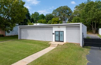 Plus de détails pour 1127 Commercial Ave, Charlotte, NC - Industriel/Logistique à vendre