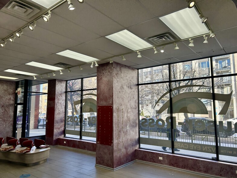 6814 N Sheridan Rd, Chicago, IL à louer - Photo intérieure – Image 2 sur 5