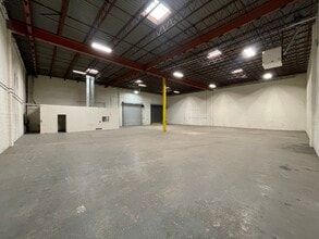 280 N Midland Ave, Saddle Brook, NJ à louer Photo intérieure– Image 2 sur 4