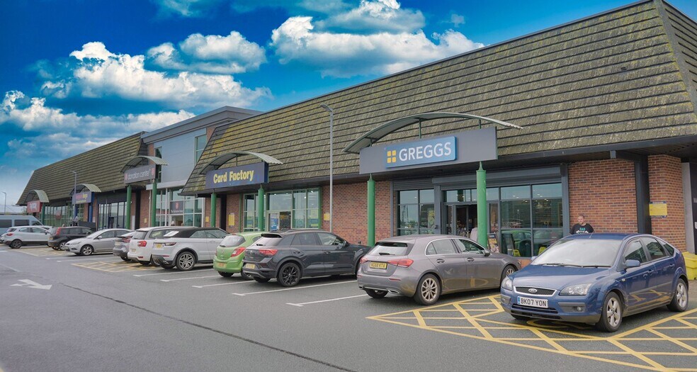 Dragon Ln, Durham à vendre - Photo de l’immeuble – Image 2 sur 5