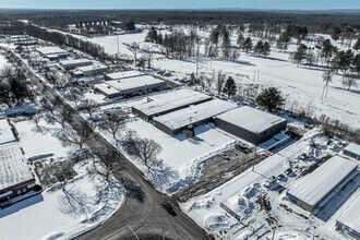 198-202 Benton Dr, East Longmeadow, MA - Vue aérienne  vue de carte