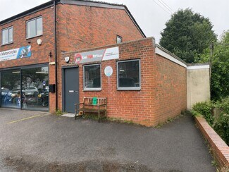 Plus de détails pour 213 Blackburn Rd, Chorley - Local commercial à louer