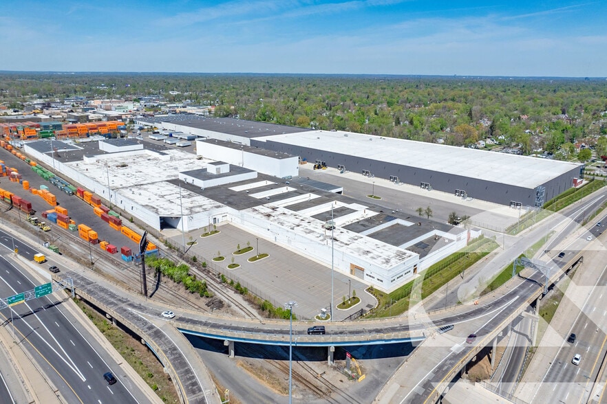 12601 Southfield Fwy, Detroit, MI à louer - Photo principale – Image 1 sur 1