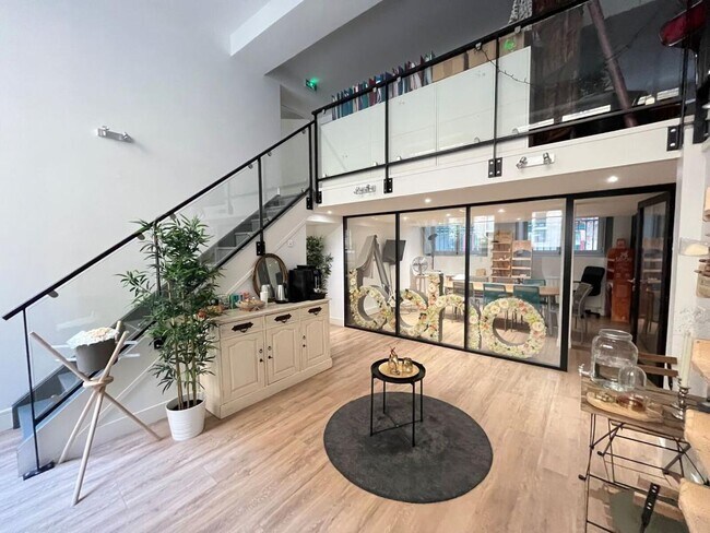 Plus de détails pour 3 Rue Saint Claude, Lyon - Bureau à louer
