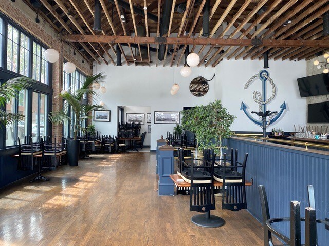 301 W 6th St, San Pedro, CA à louer - Photo intérieure – Image 2 sur 11