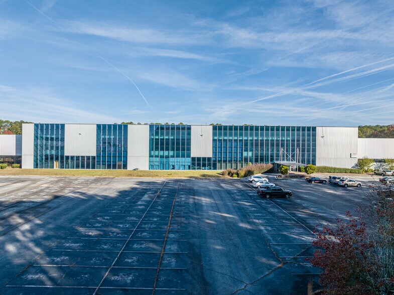 375 Airport Rd, Griffin, GA à vendre - Photo de l’immeuble – Image 2 sur 11