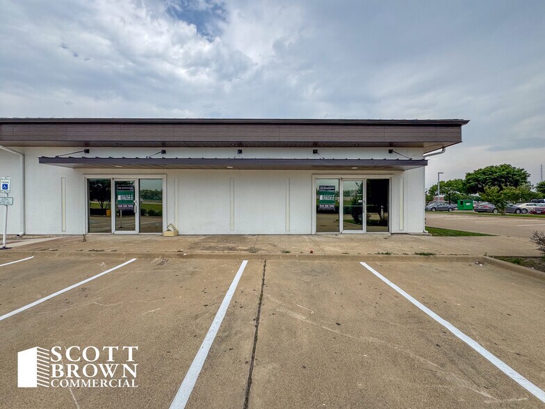 517 E Interstate 30, Garland, TX à louer - Photo de l’immeuble – Image 2 sur 12