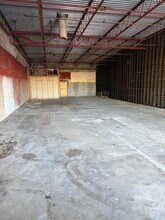 1262-1342 S Country Club Dr, Mesa, AZ à louer Photo intérieure– Image 2 sur 2